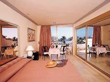Otel Mare Nostrum 4*